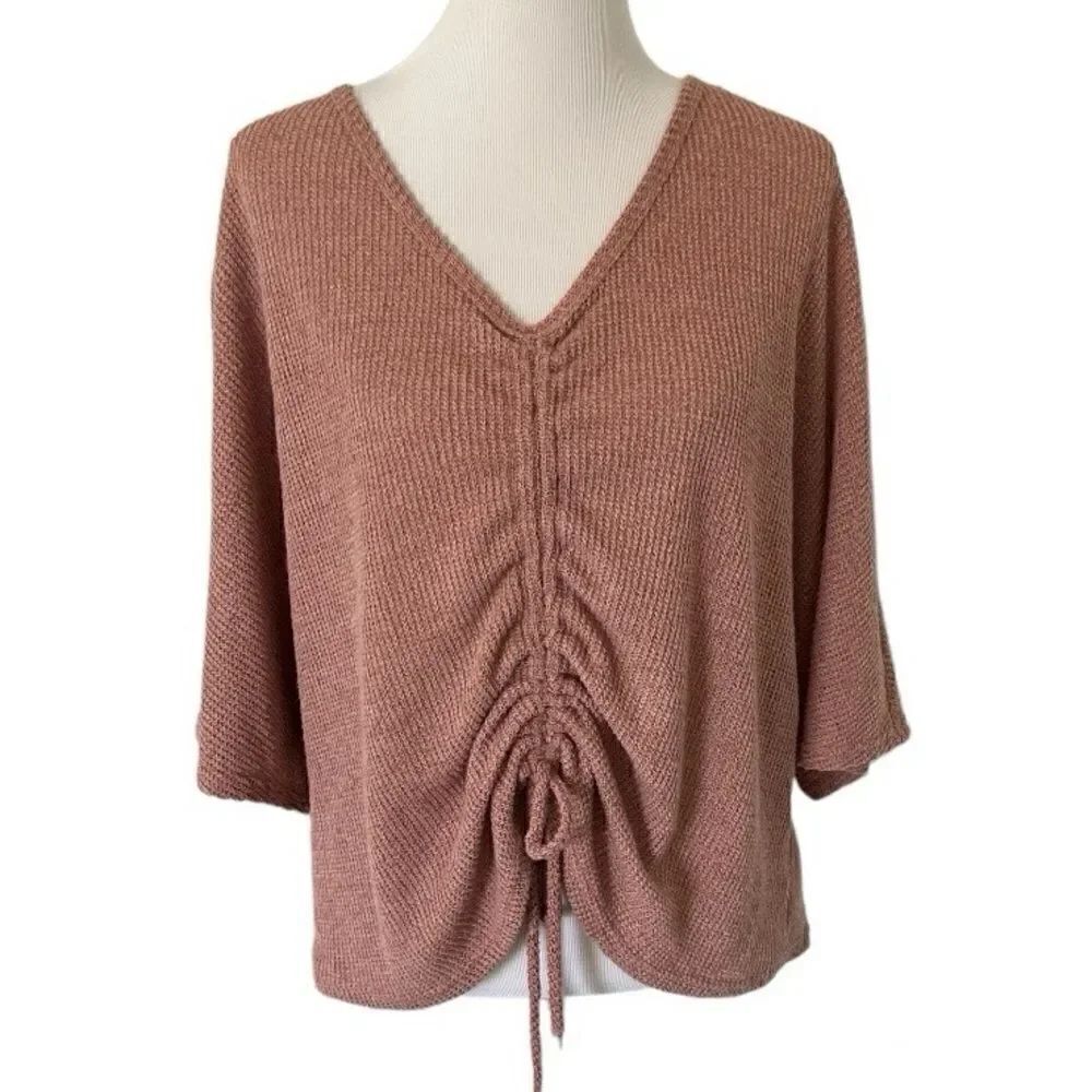 Illa Illa V Neck Ruched Top size M
